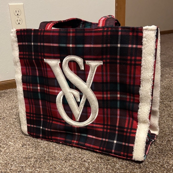 Victoria's Secret Handbags - Victoria's Secret Red and Black Plaid Tote